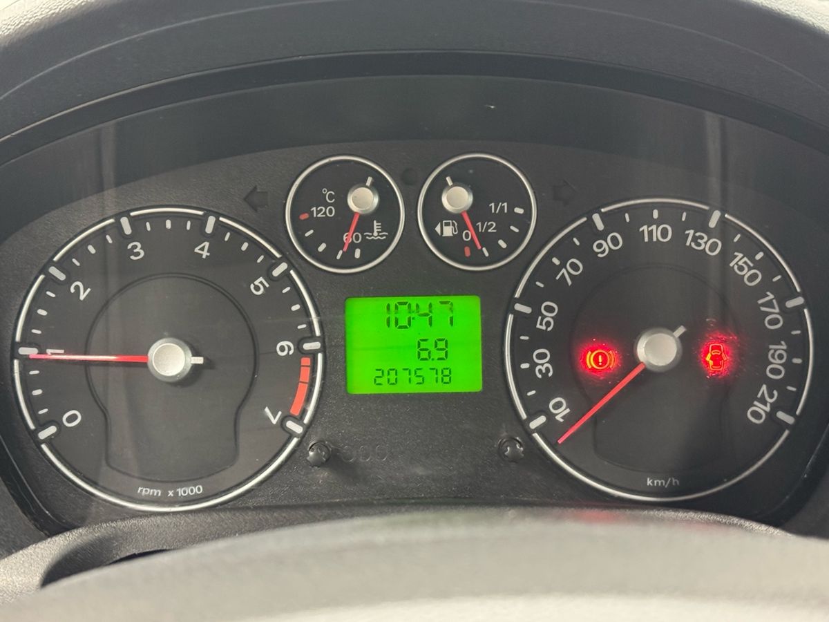 Ford Fiesta 999 2008 г.в., 207 000 км.