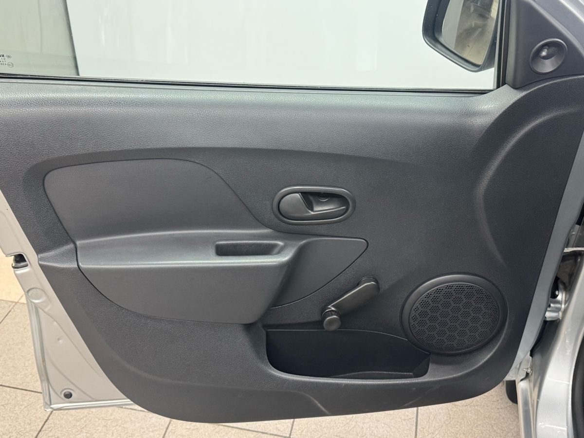 Renault Logan Access 2021 г.в., 80 964 км.