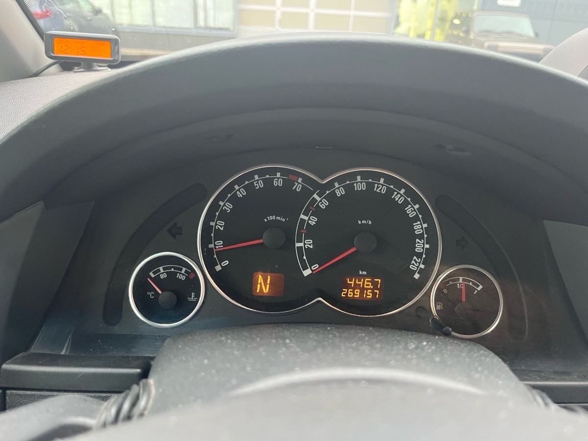 Opel Meriva 999 2008 г.в., 270 000 км.