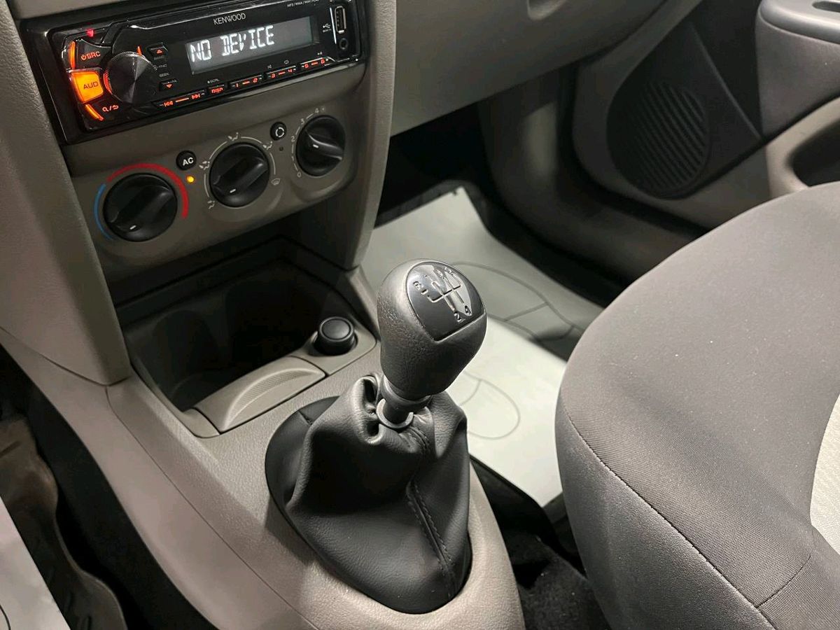 Renault Symbol 999 2011 г.в., 177 000 км.