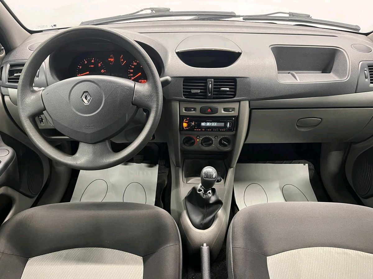 Renault Symbol 999 2011 г.в., 177 000 км.