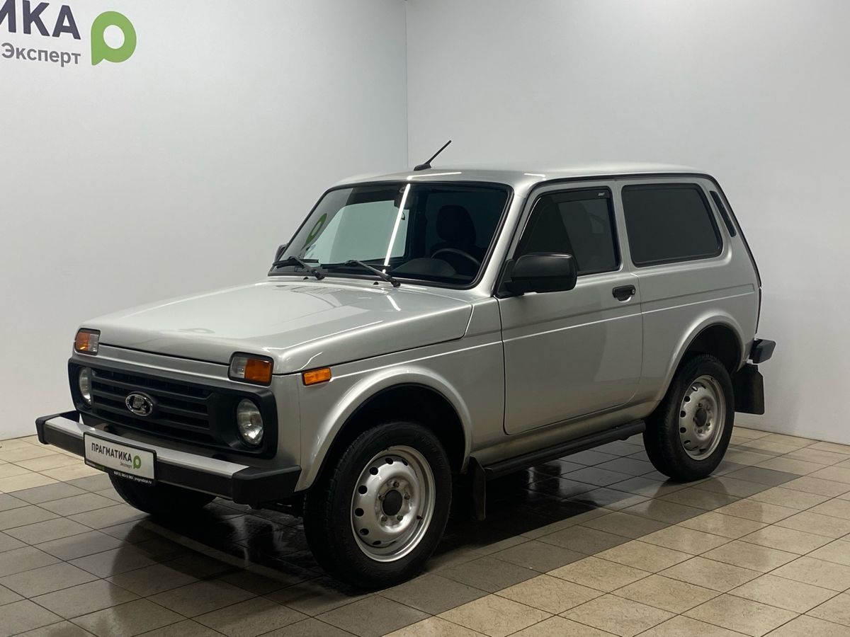 Lada Niva Legend