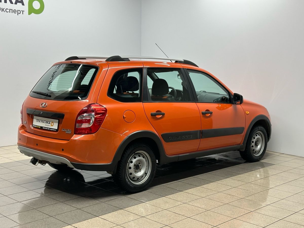 Lada Kalina Luxe 21947-52-C10/C11 2016 г.в., 100 000 км.