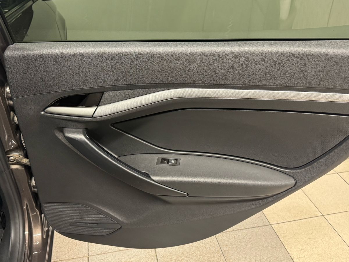 Lada Vesta Luxe (2019-2021) 2022 г.в., 71 500 км.