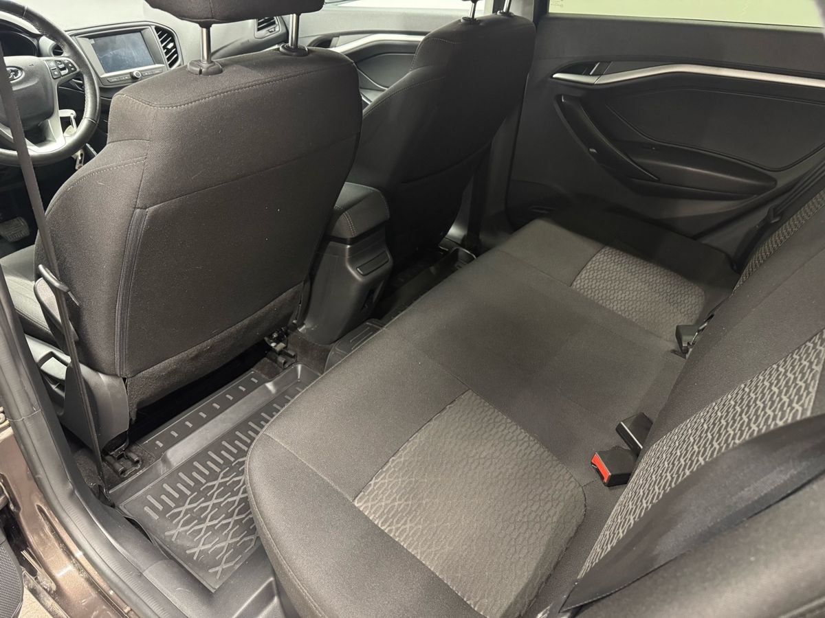 Lada Vesta Luxe (2019-2021) 2022 г.в., 71 500 км.