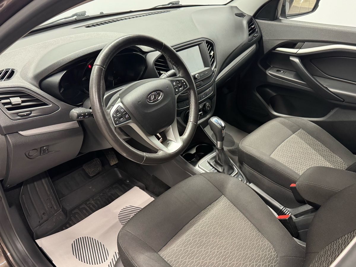 Lada Vesta Luxe (2019-2021) 2022 г.в., 71 500 км.