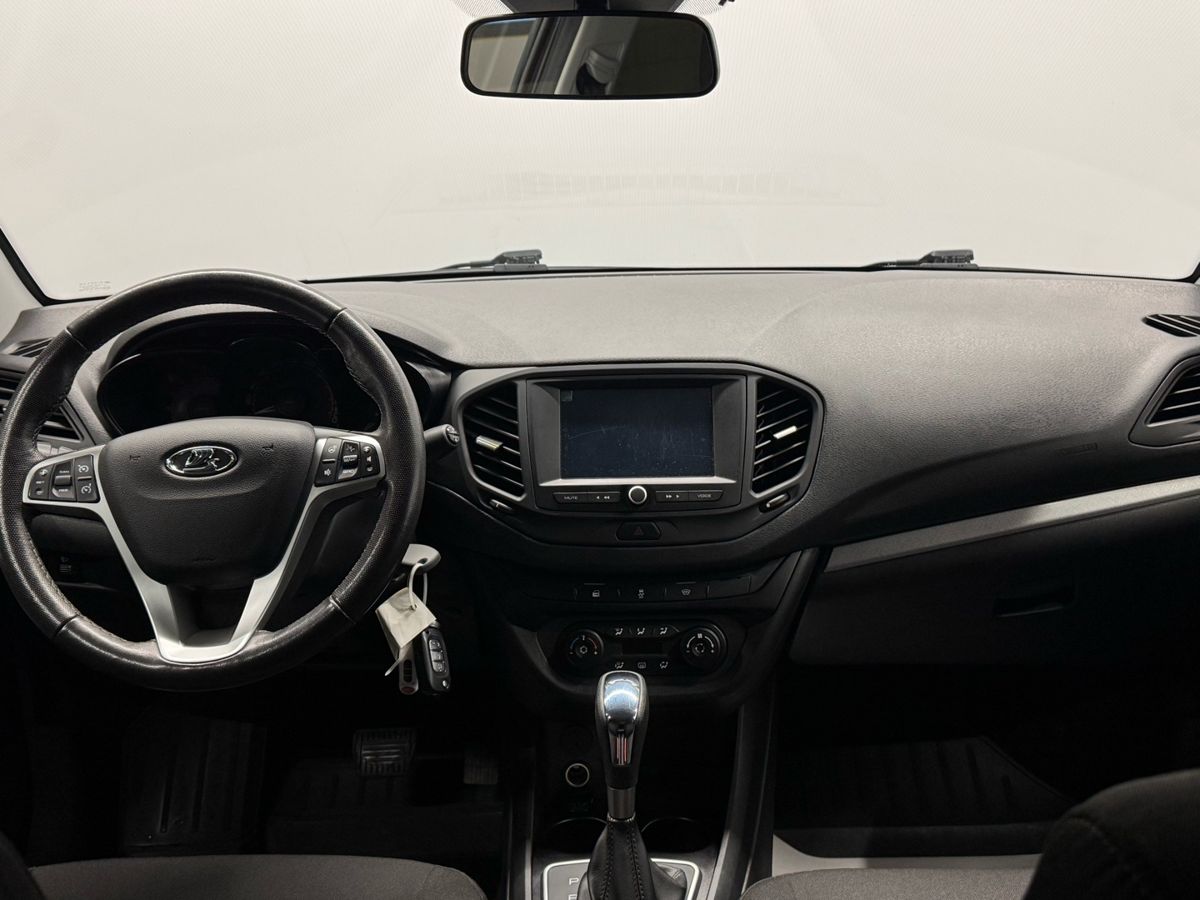 Lada Vesta Luxe (2019-2021) 2022 г.в., 71 500 км.