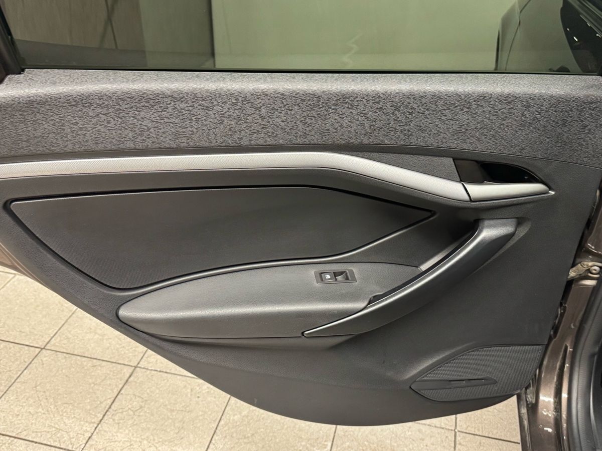 Lada Vesta Luxe (2019-2021) 2022 г.в., 71 500 км.