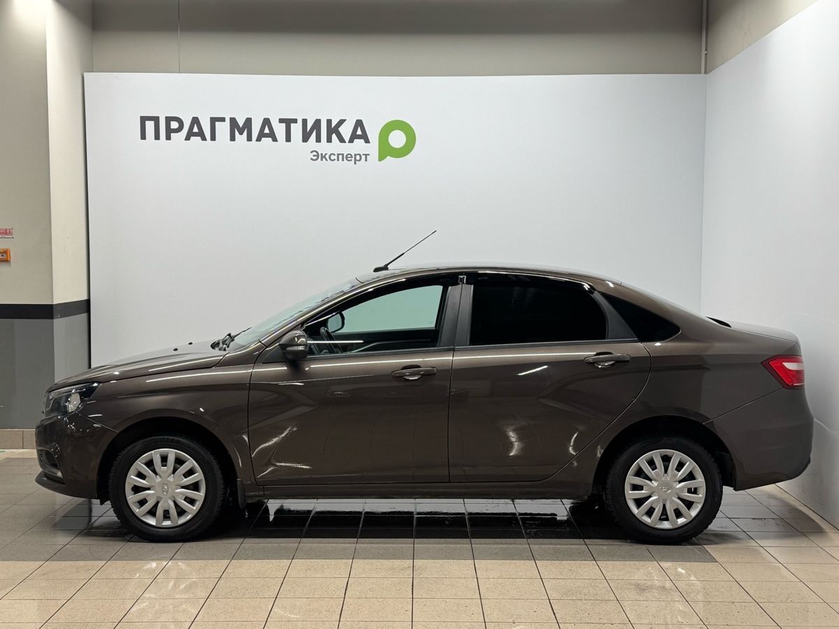 Lada Vesta Luxe (2019-2021) 2022 г.в., 71 500 км.