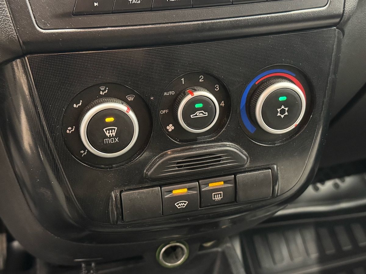 Lada Kalina Luxe 21947-52-X11 2016 г.в., 243 740 км.