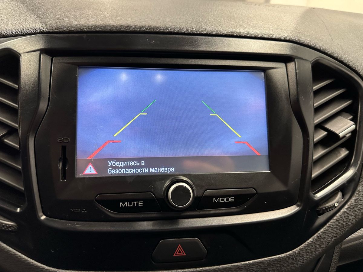 Lada Vesta Luxe Multimedia (2018-2019) 2018 г.в., 178 000 км.