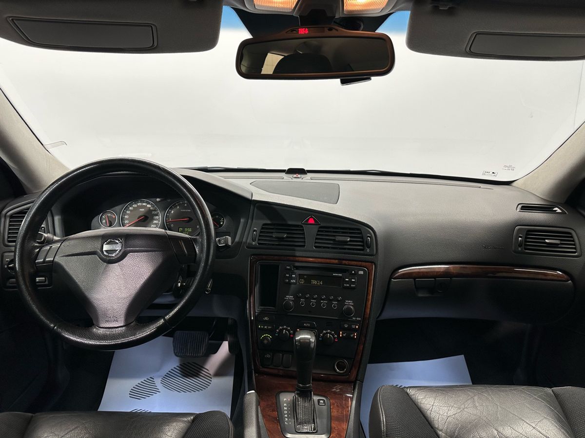 Volvo S60 999 2005 г.в., 164 000 км.