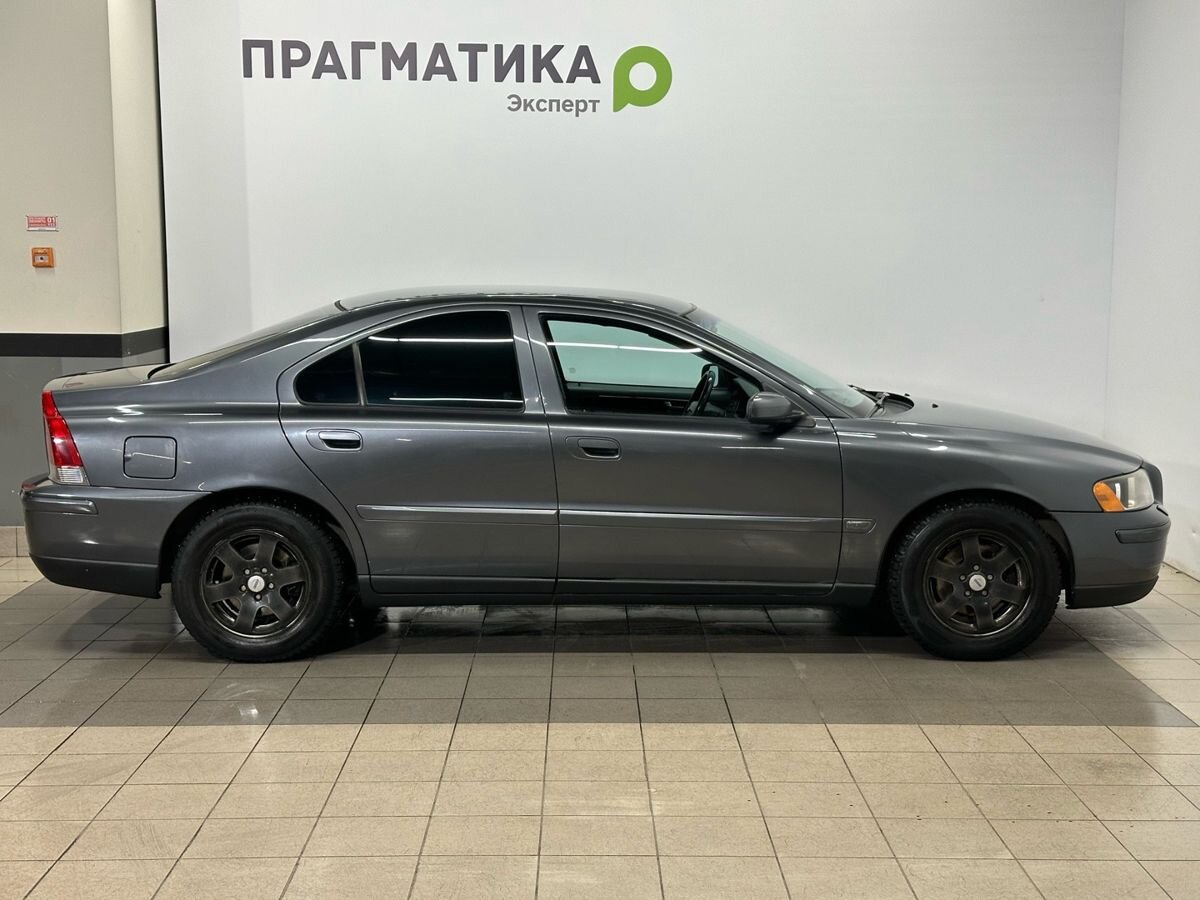 Volvo S60 999 2005 г.в., 164 000 км.
