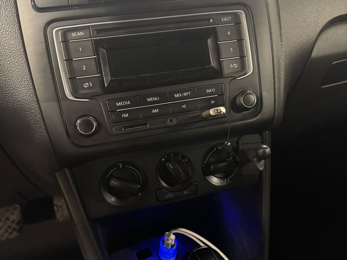 Volkswagen Polo Highline 15-18 2016 г.в., 280 000 км.