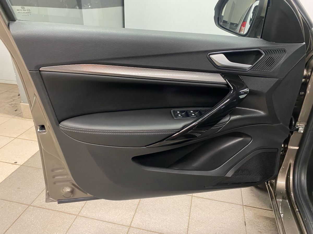 Lada Vesta 999 2025 г.в., 4 389 км.