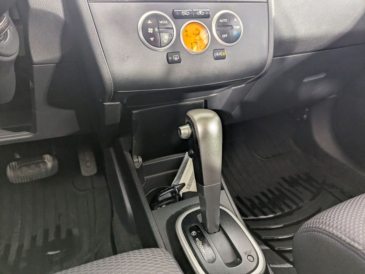 Nissan Tiida 999 2008 г.в., 204 548 км.