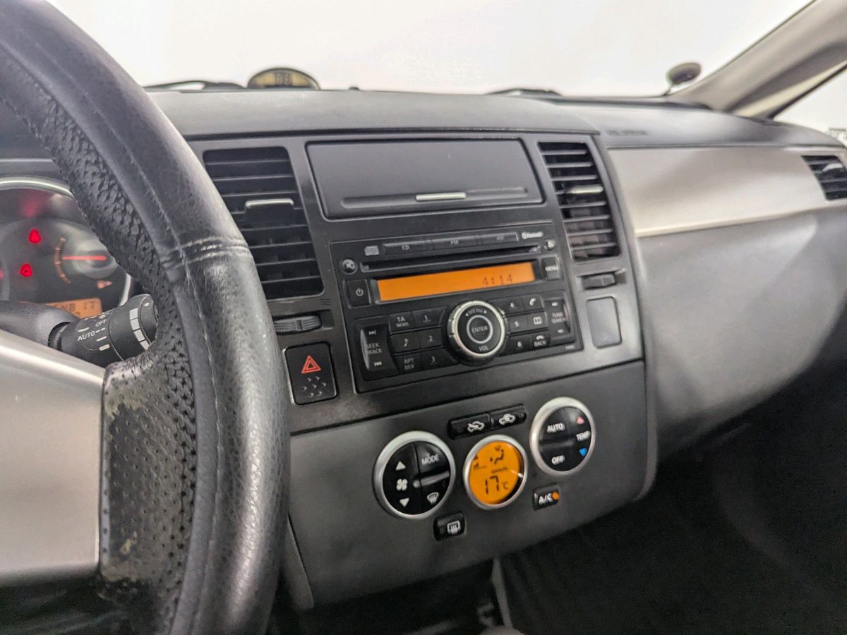 Nissan Tiida 999 2008 г.в., 204 548 км.