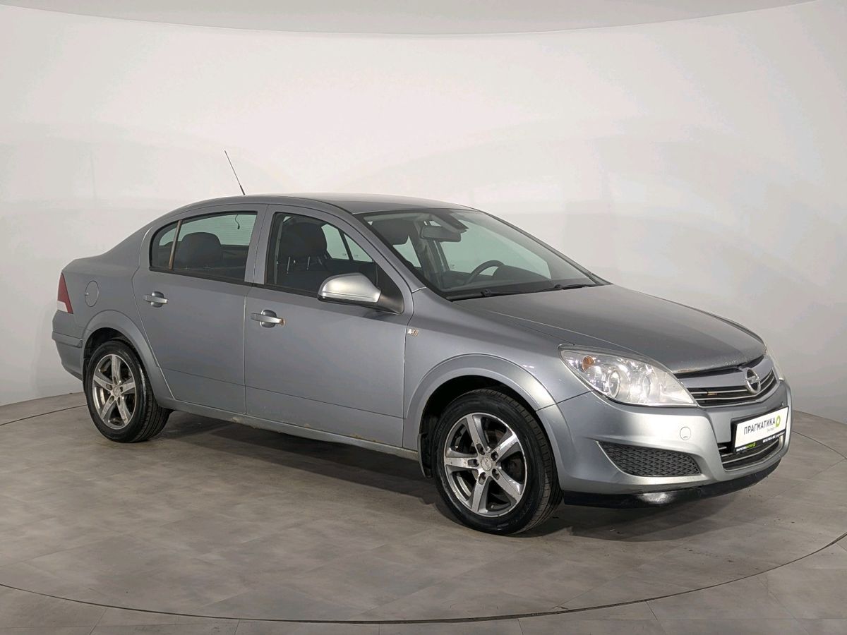 Opel Astra Enjoy 2012 г.в., 240 000 км.