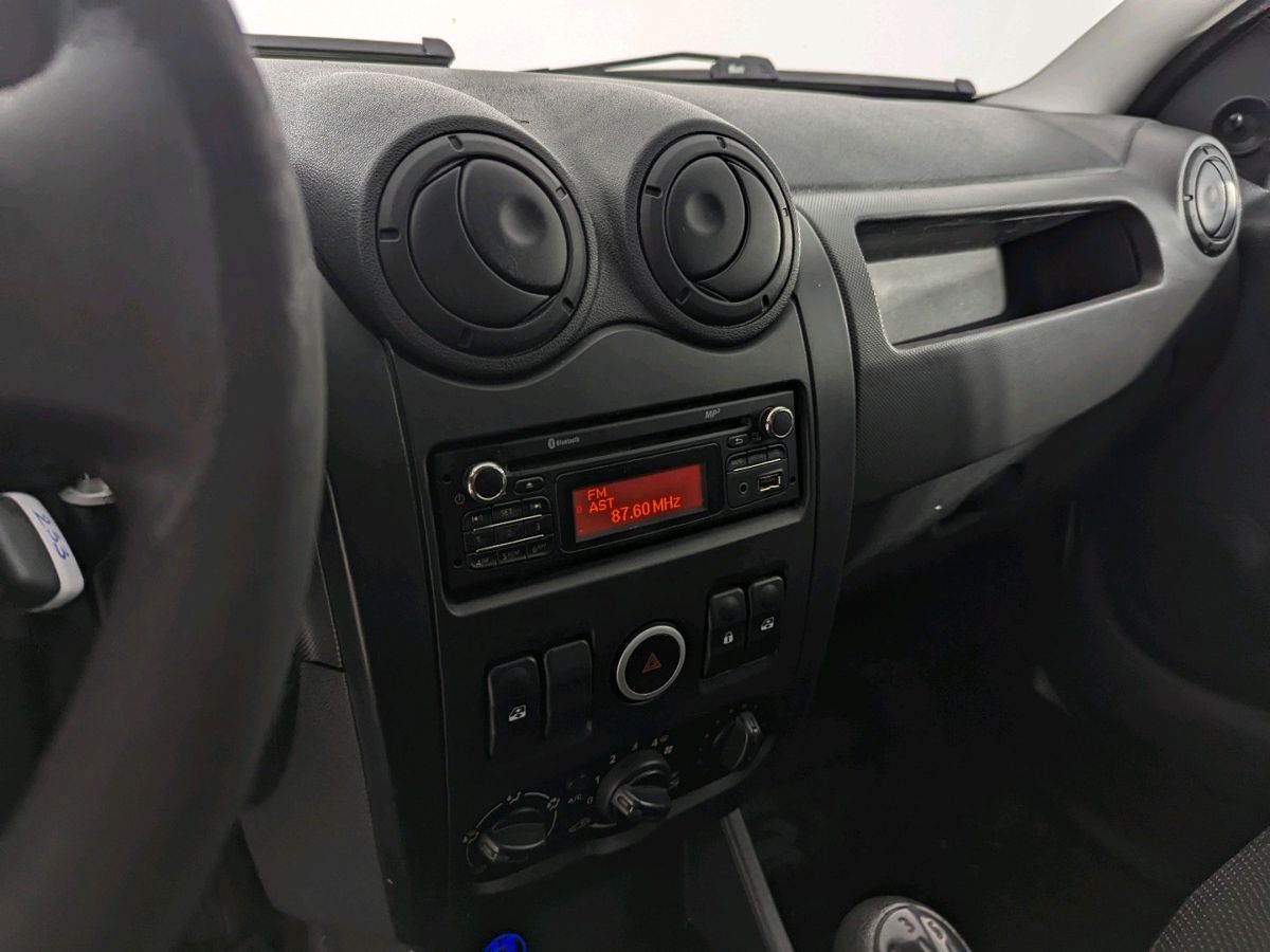 Lada Largus Classic (5 мест Air conditioner) 2017 г.в., 135 391 км.