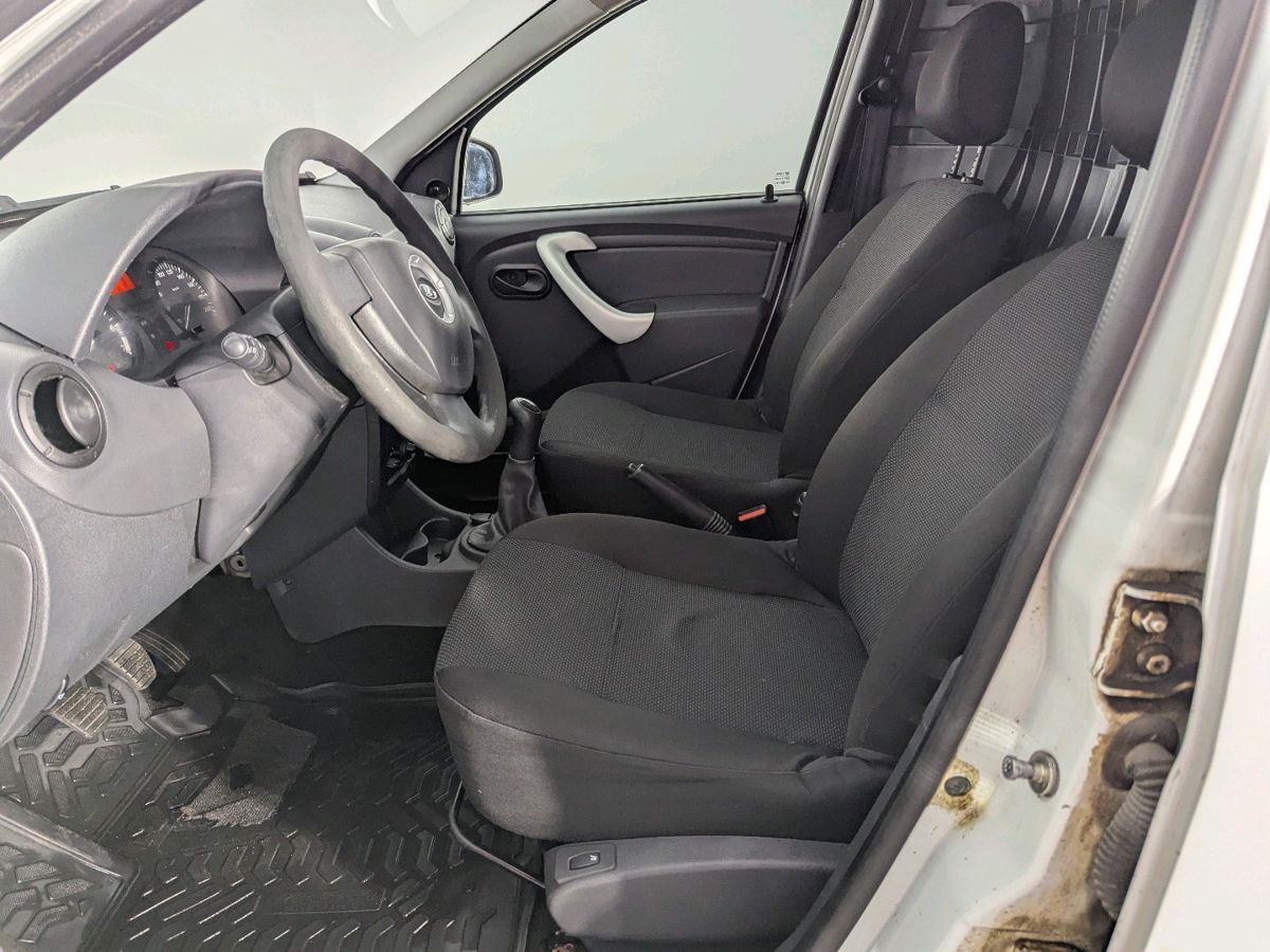 Lada Largus Classic (5 мест Air conditioner) 2017 г.в., 135 391 км.