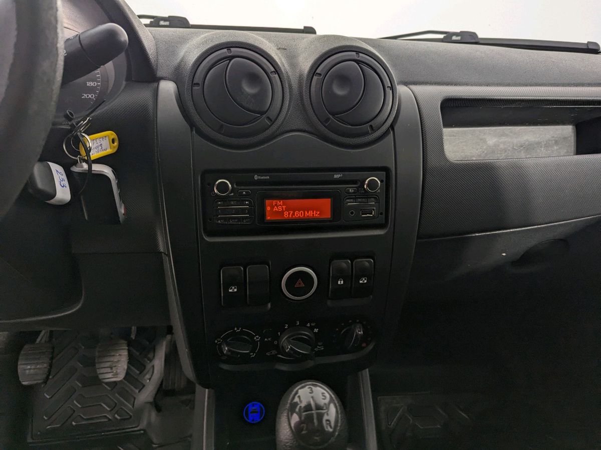 Lada Largus Classic (5 мест Air conditioner) 2017 г.в., 135 391 км.