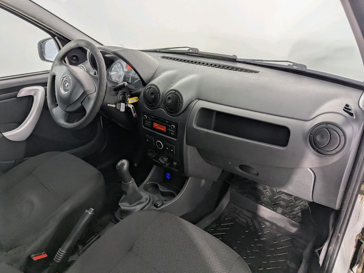 Lada Largus Classic (5 мест Air conditioner) 2017 г.в., 135 391 км.