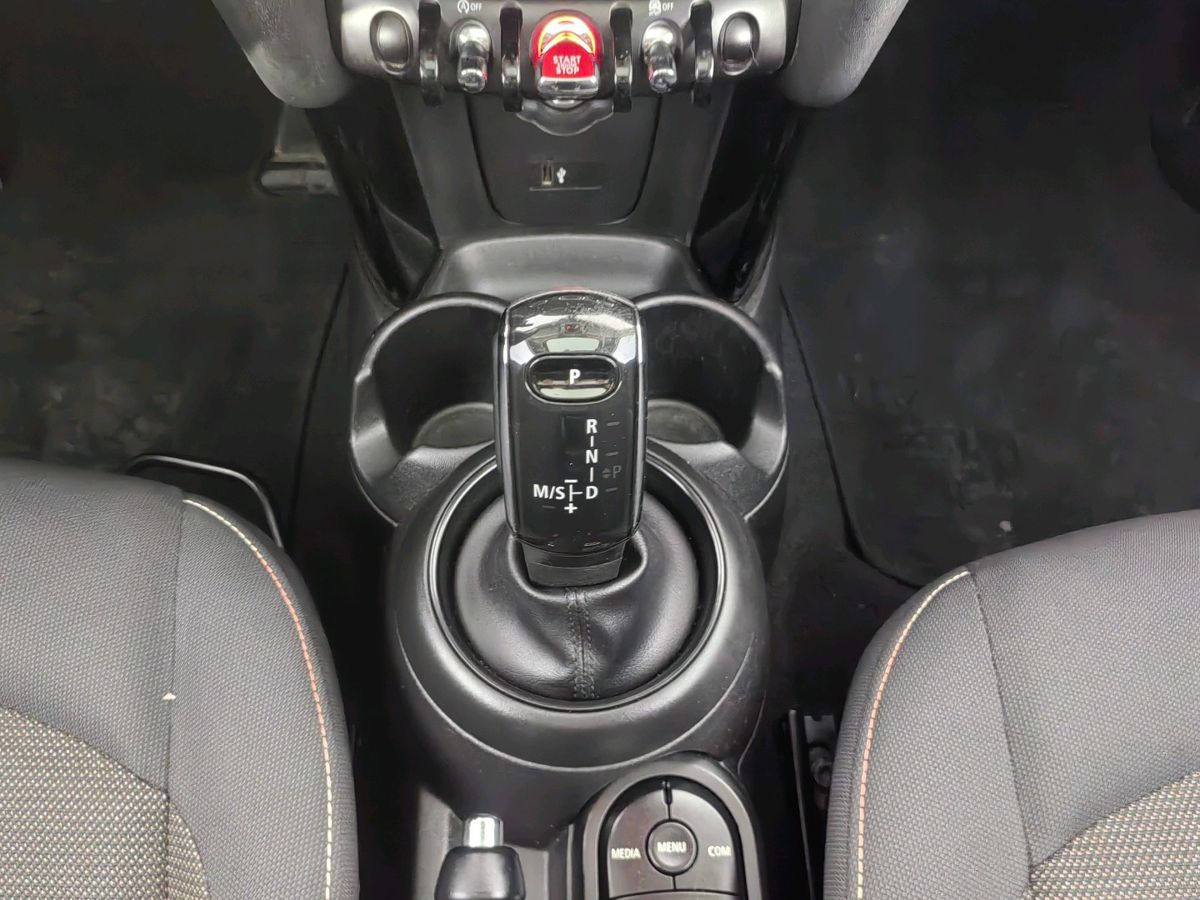 Mini Hatch Cooper 2020 г.в., 97 000 км.