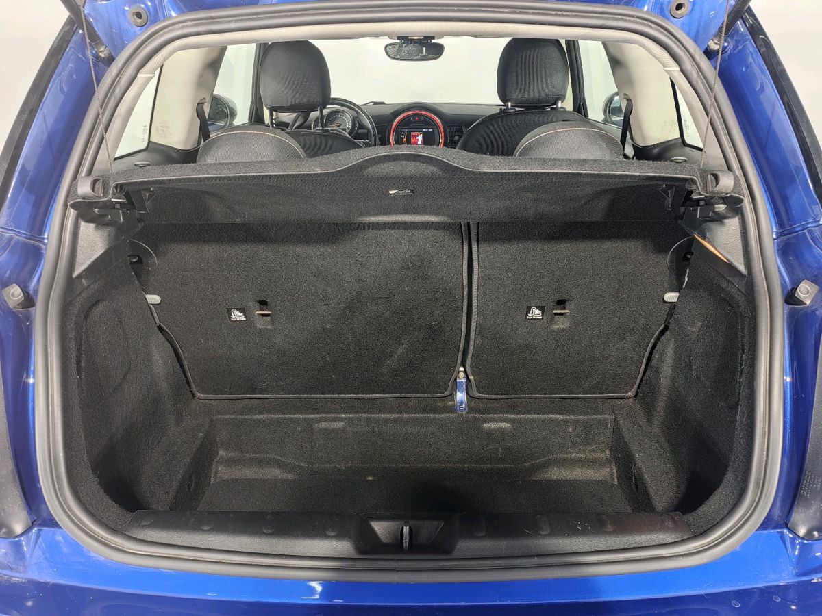 Mini Hatch Cooper 2020 г.в., 97 000 км.