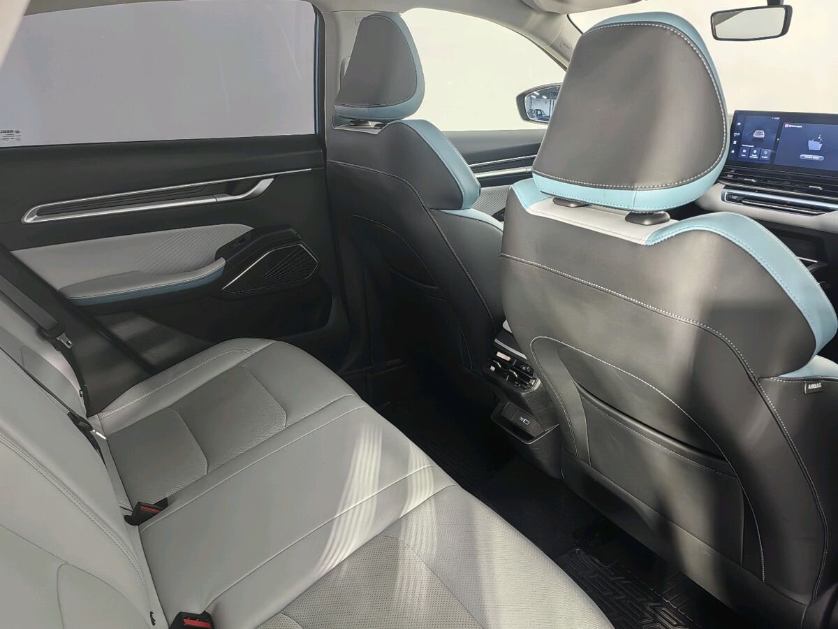 Geely Emgrand Flagship 2023 г.в., 33 000 км.