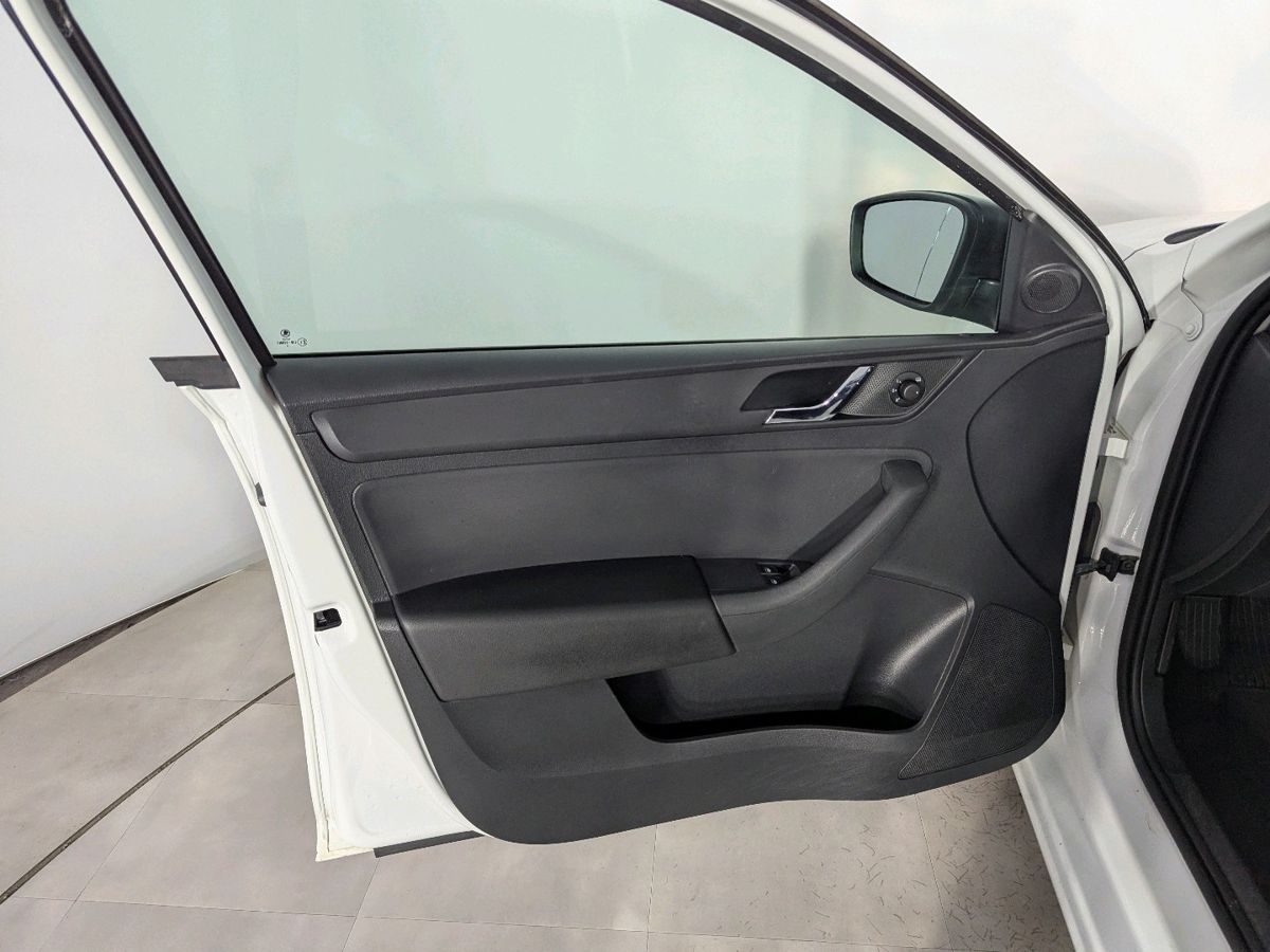 Skoda Rapid Active 2016 г.в., 208 068 км.