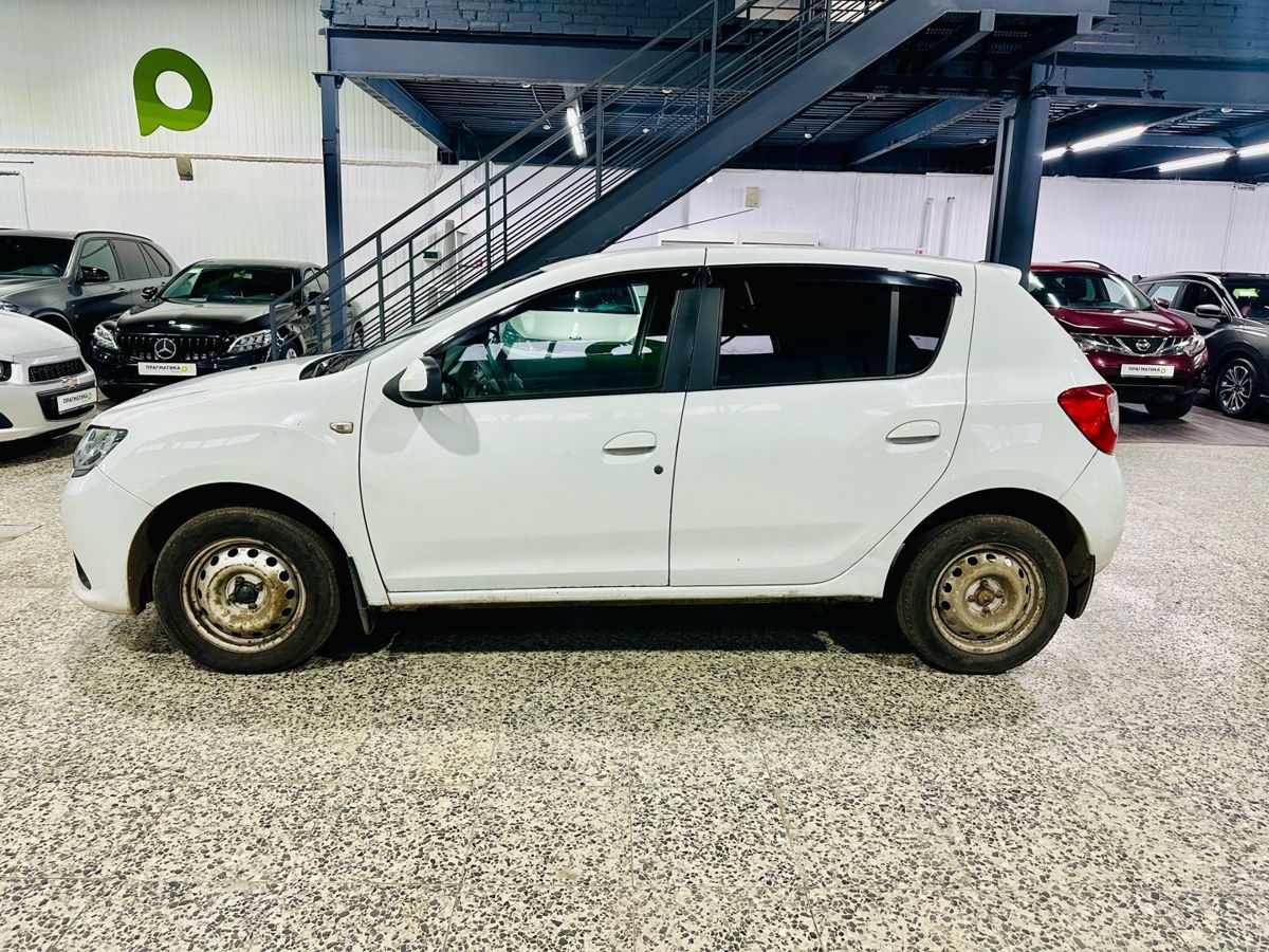 Renault Sandero 999 2014 г.в., 173 893 км.