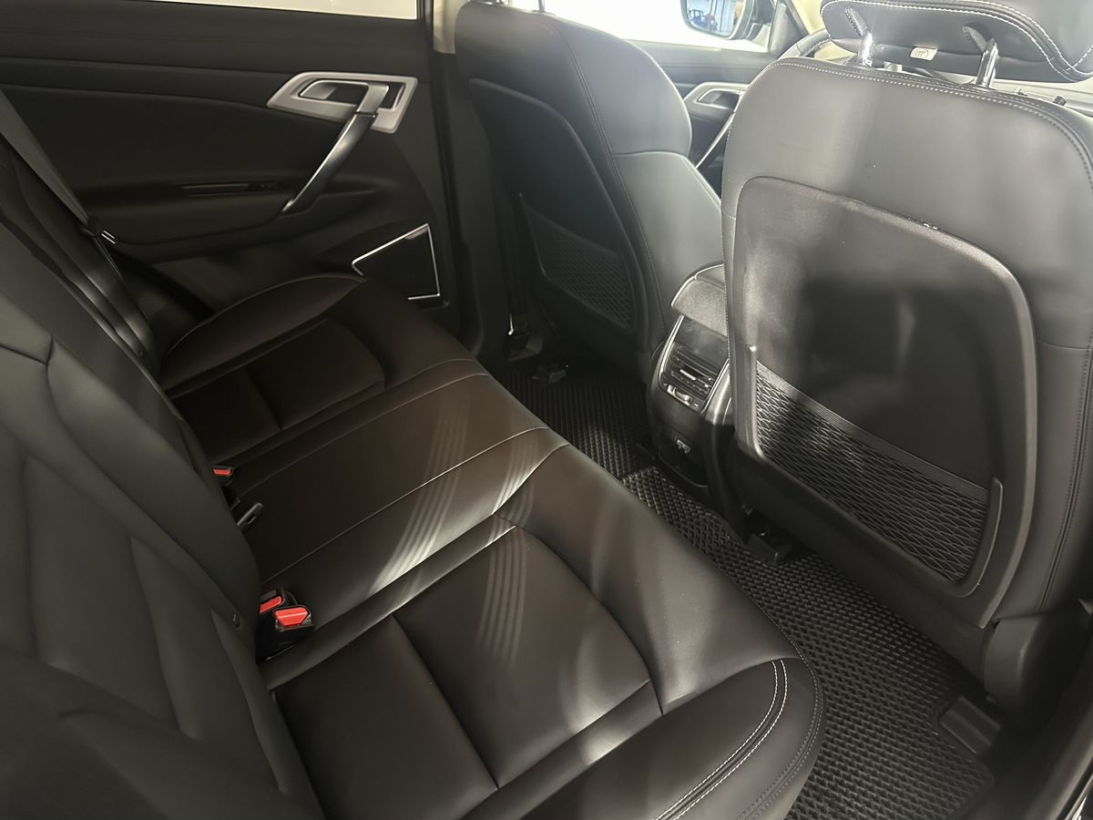 Geely Atlas Luxury LED 2021 г.в., 68 413 км.