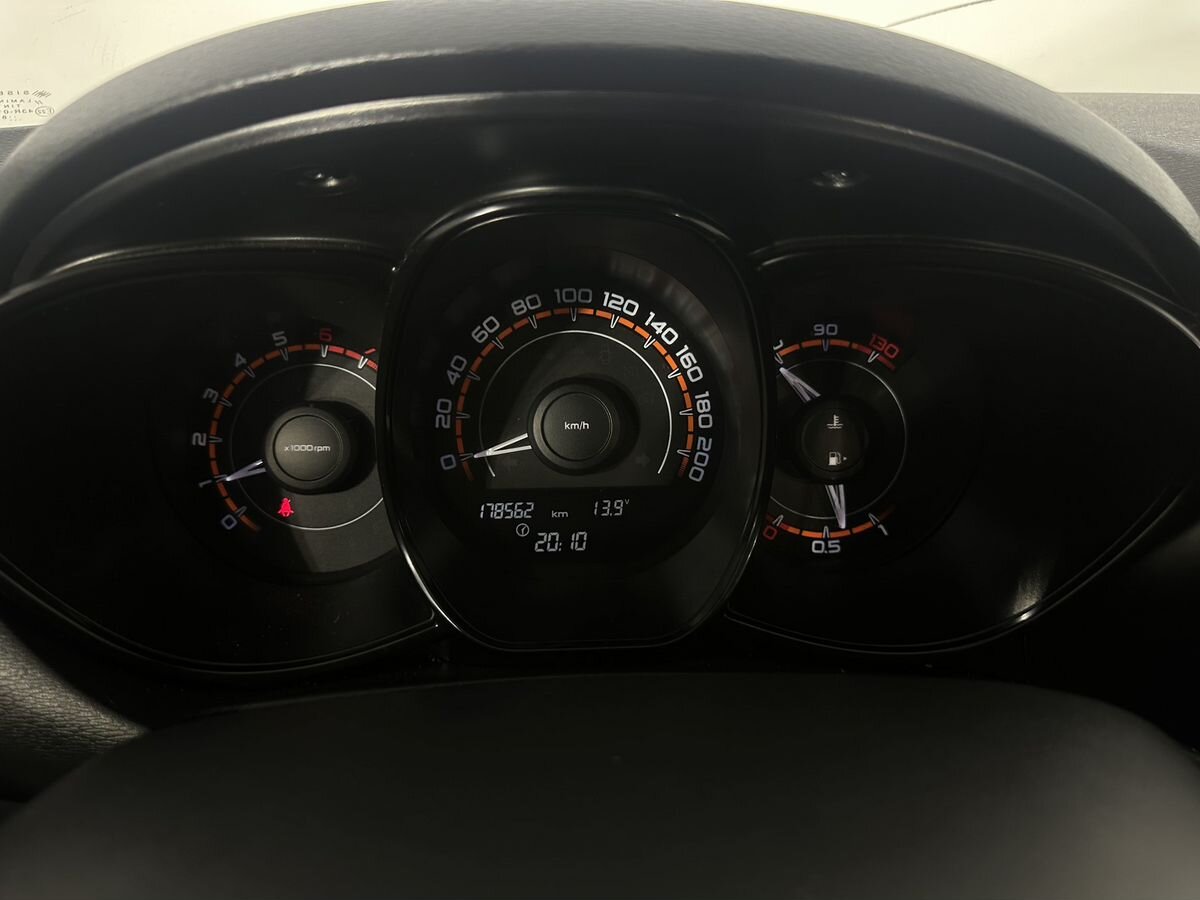 Lada Vesta Comfort (2016-2018) 2018 г.в., 178 000 км.