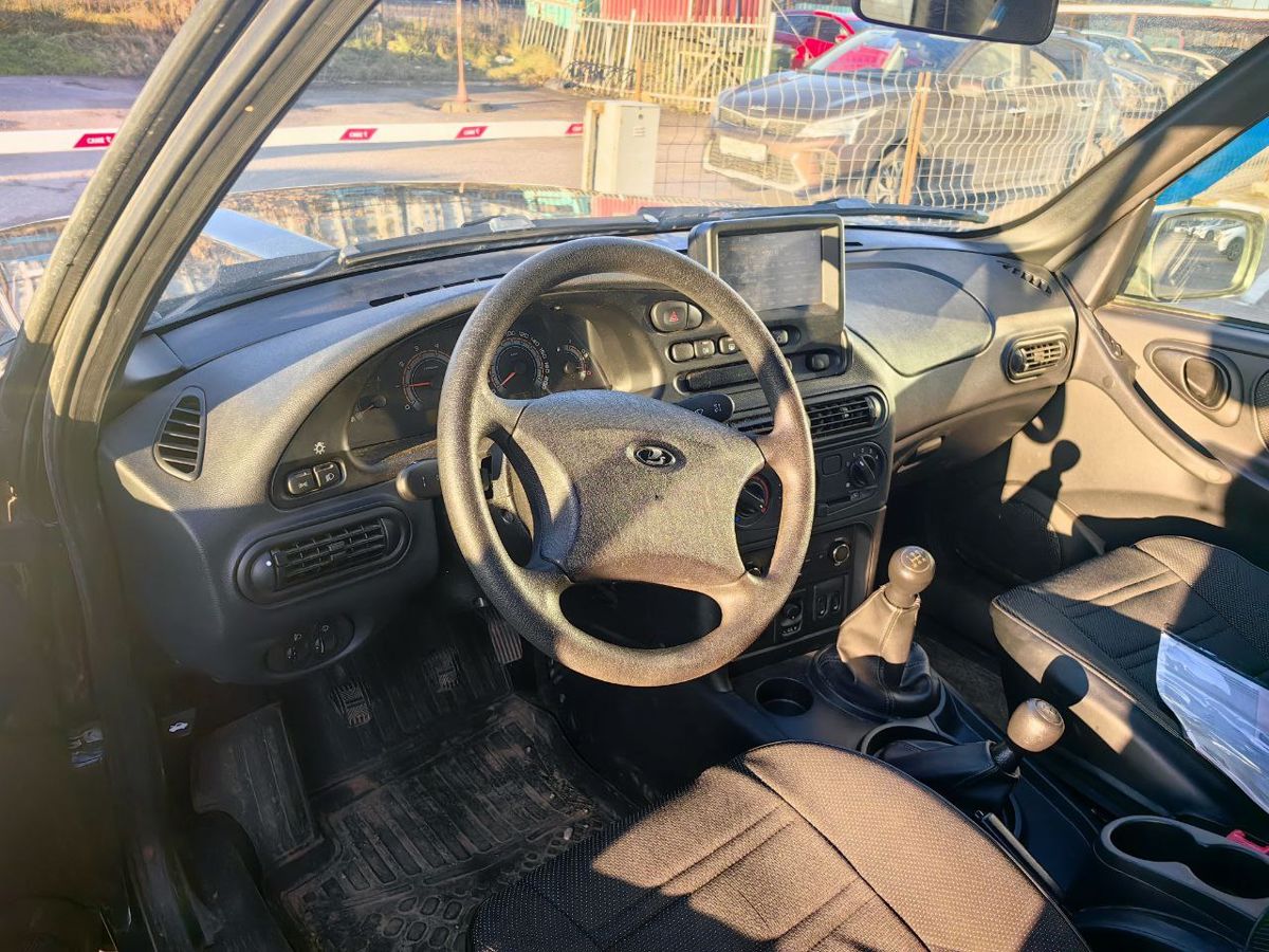 Lada Niva Travel Comfort'24 + Мультимедиа'24 2023 г.в., 38 500 км.