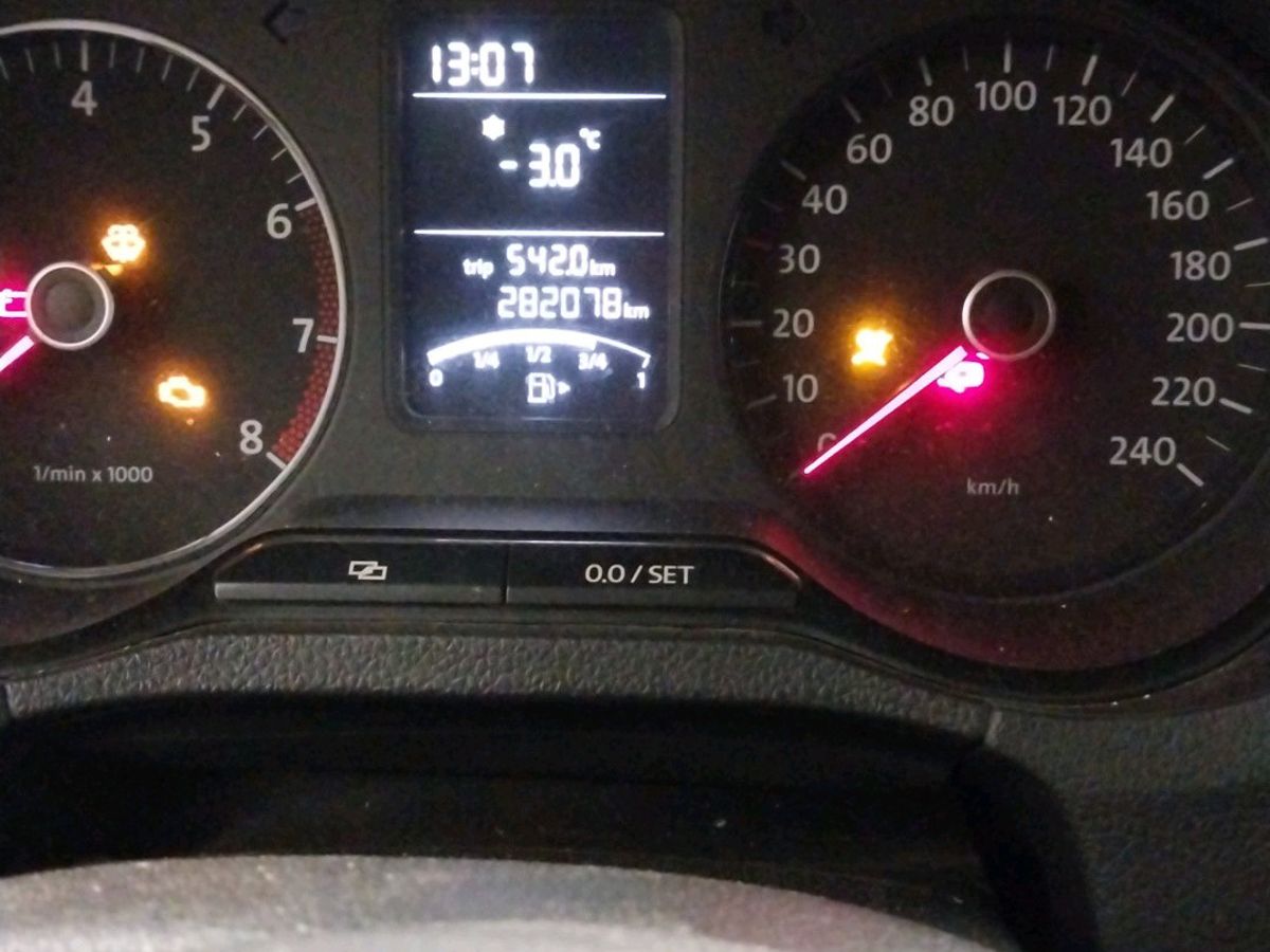 Volkswagen Polo JOY 2011 г.в., 282 078 км.