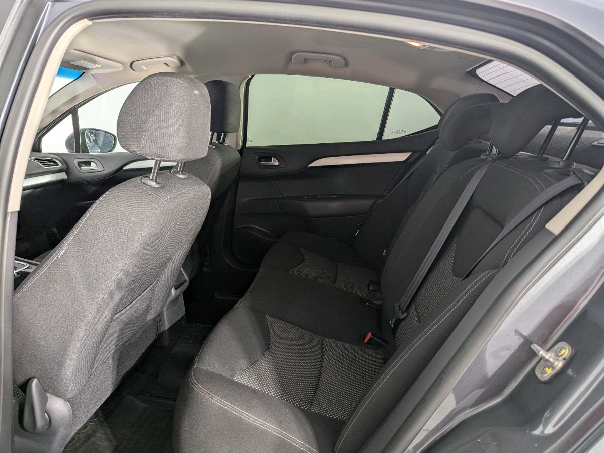 Citroen C4 Exclusive 2015 г.в., 153 283 км.