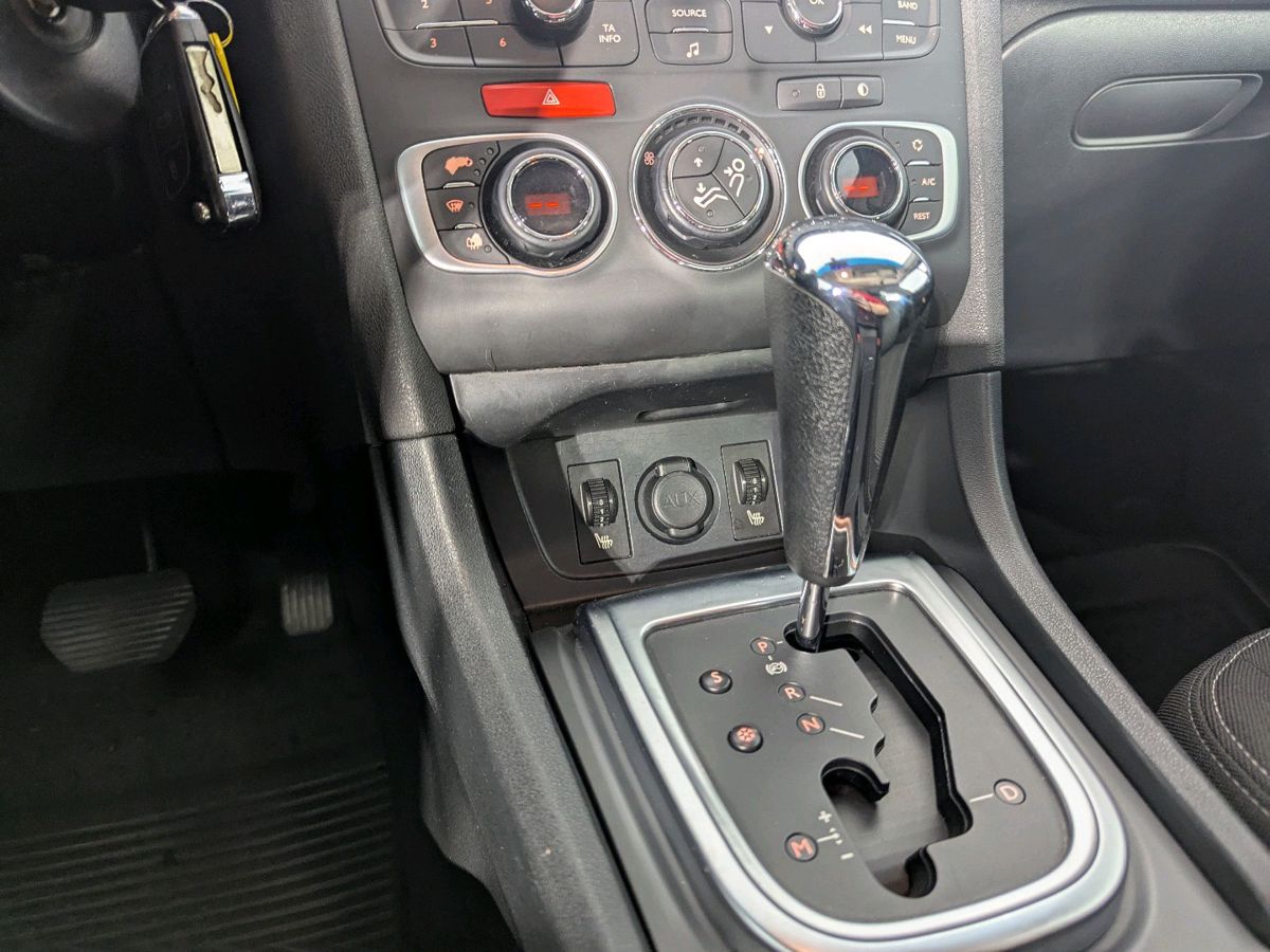 Citroen C4 Exclusive 2015 г.в., 153 283 км.