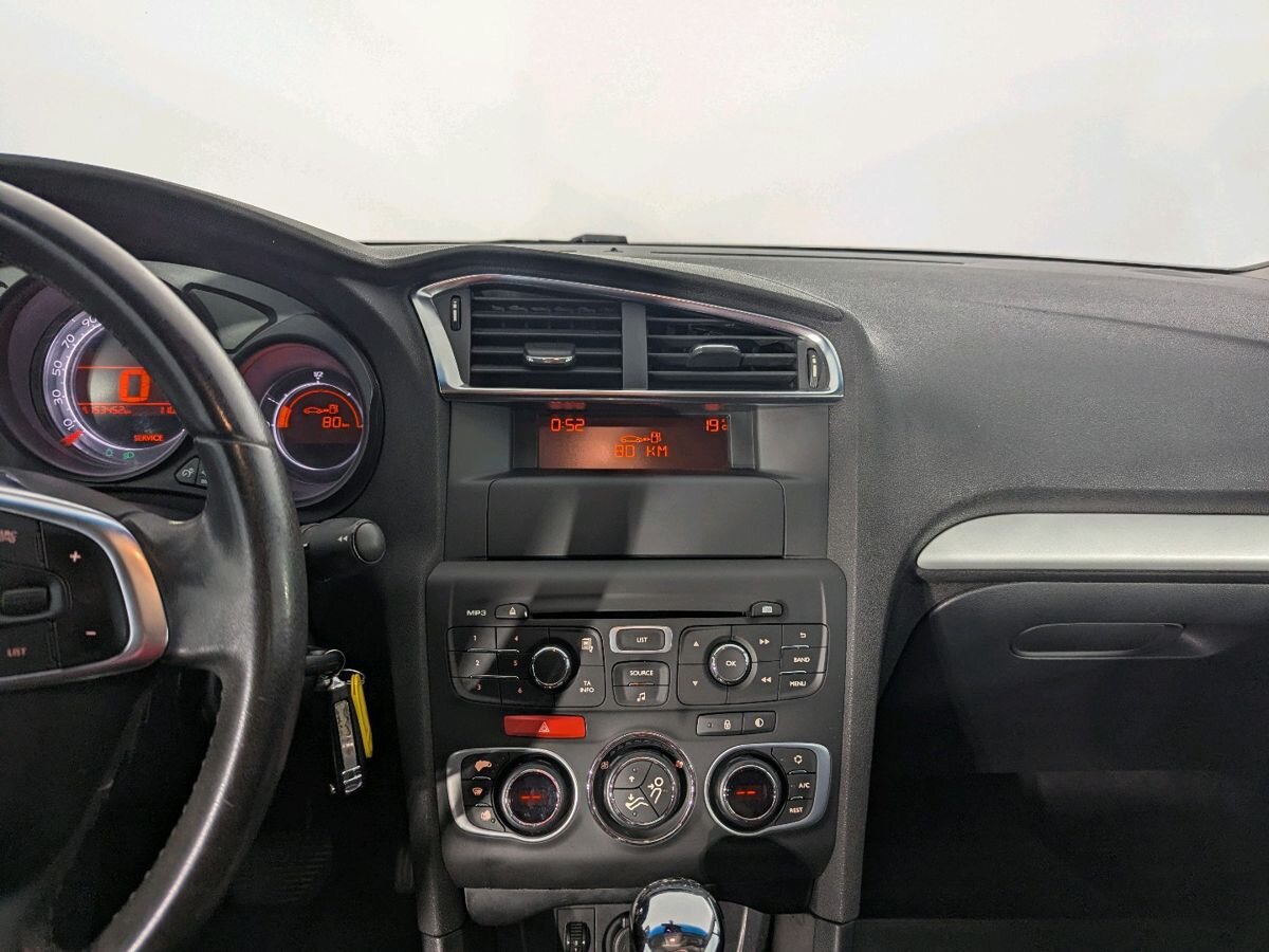 Citroen C4 Exclusive 2015 г.в., 153 283 км.