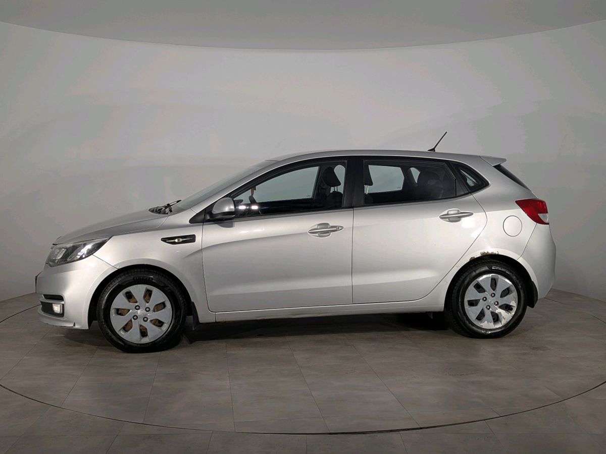 Kia Rio  2015 г.в., 131 576 км.