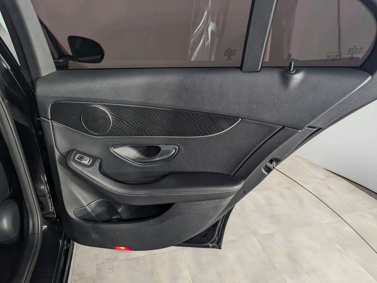 Mercedes-Benz C-Класс C 250 d 4MATIC Особая серия 2016 г.в., 218 000 км.