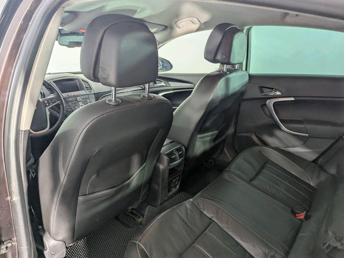 Opel Insignia Business Edition 2013 г.в., 342 324 км.