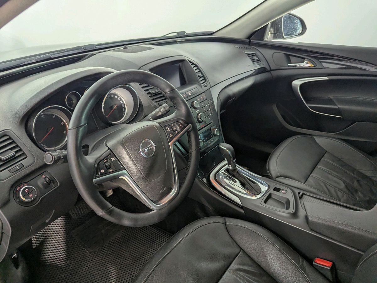 Opel Insignia Business Edition 2013 г.в., 342 324 км.