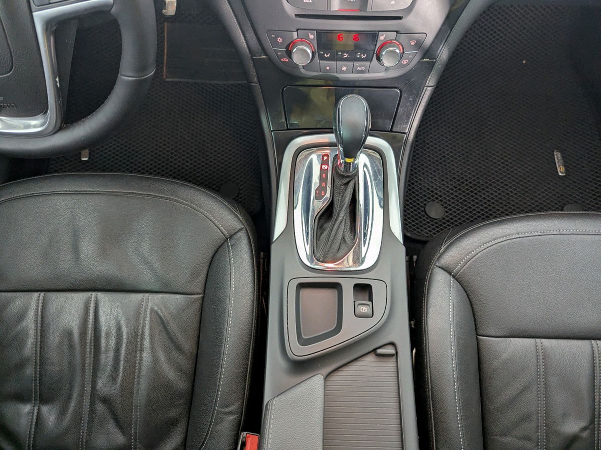 Opel Insignia Business Edition 2013 г.в., 342 324 км.