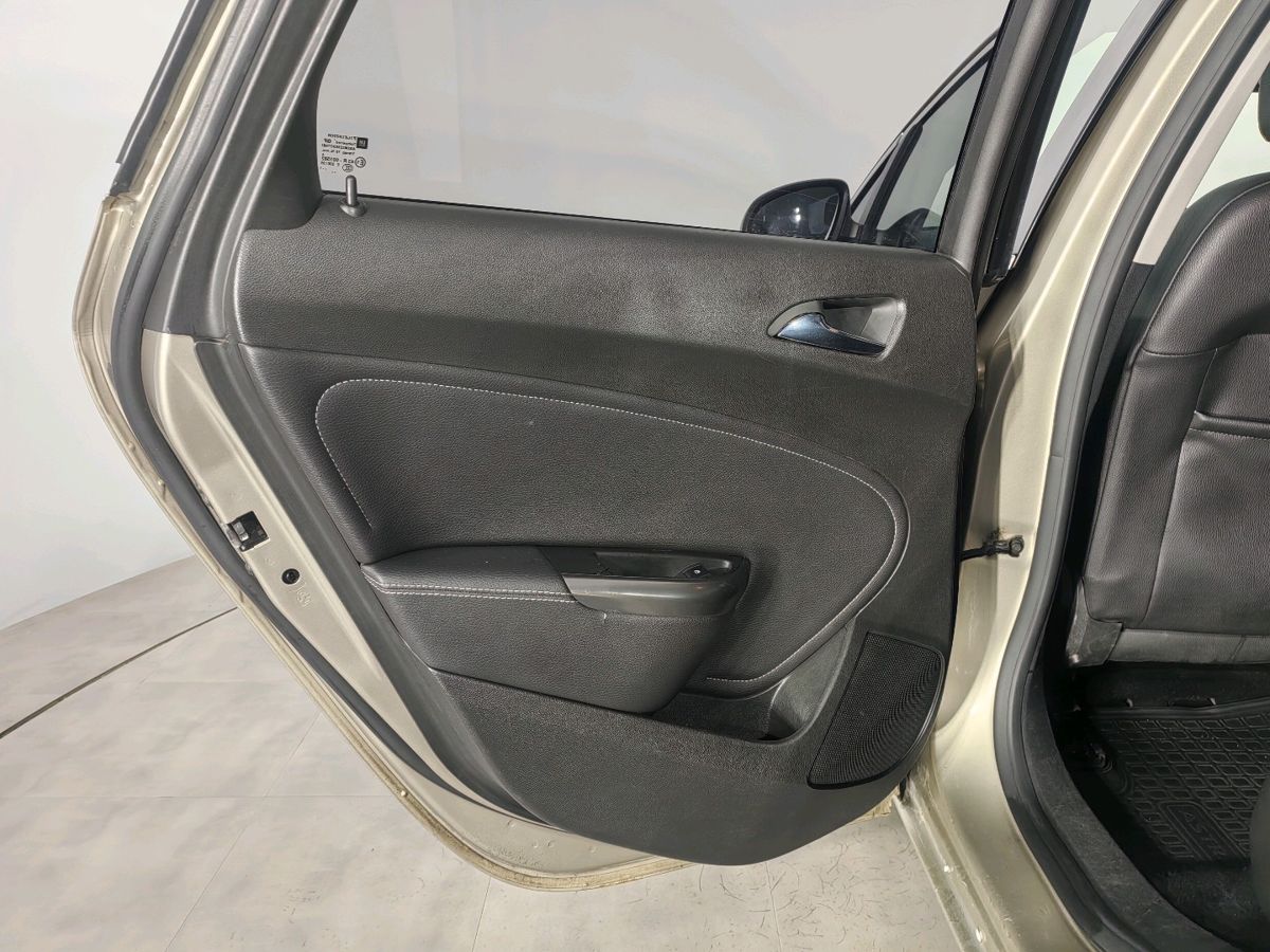 Opel Astra Enjoy 2011 г.в., 239 497 км.