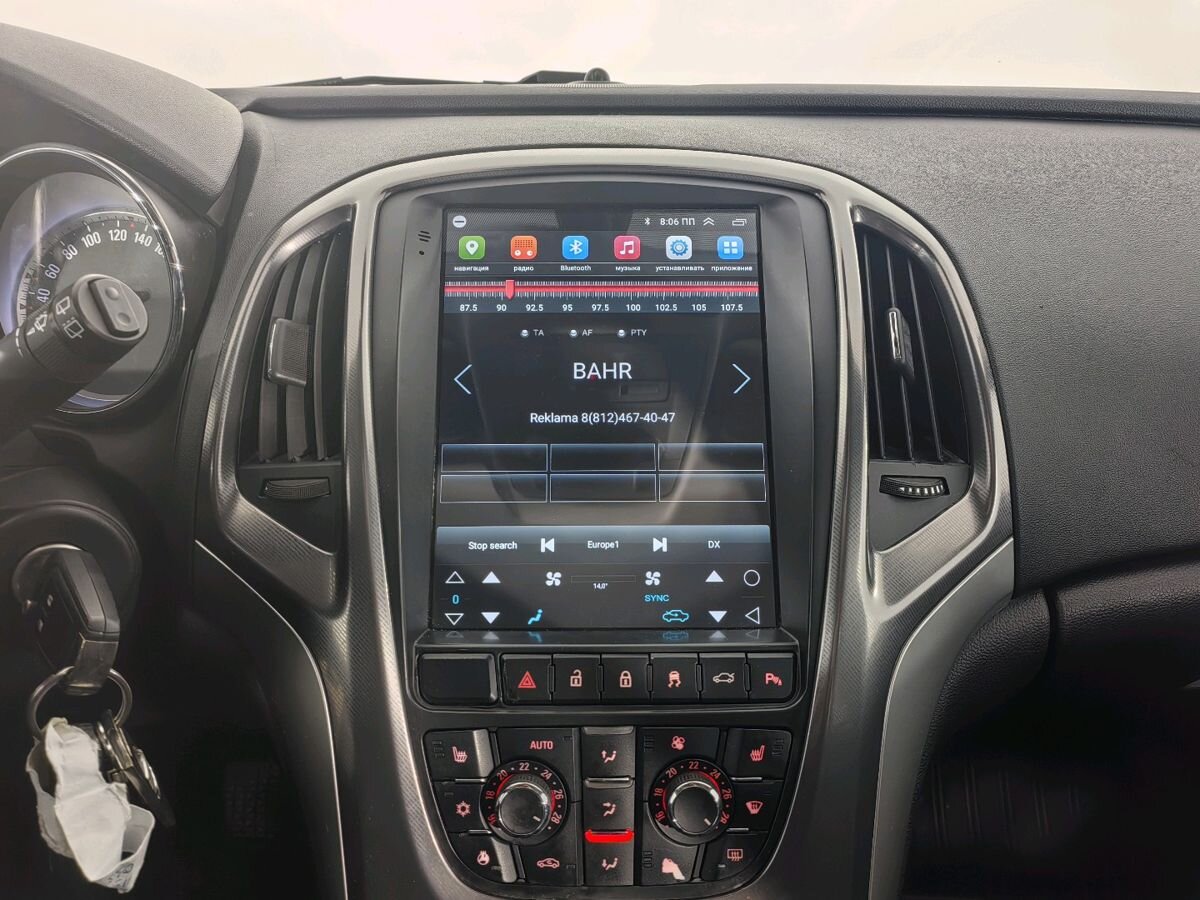 Opel Astra Enjoy 2011 г.в., 239 497 км.