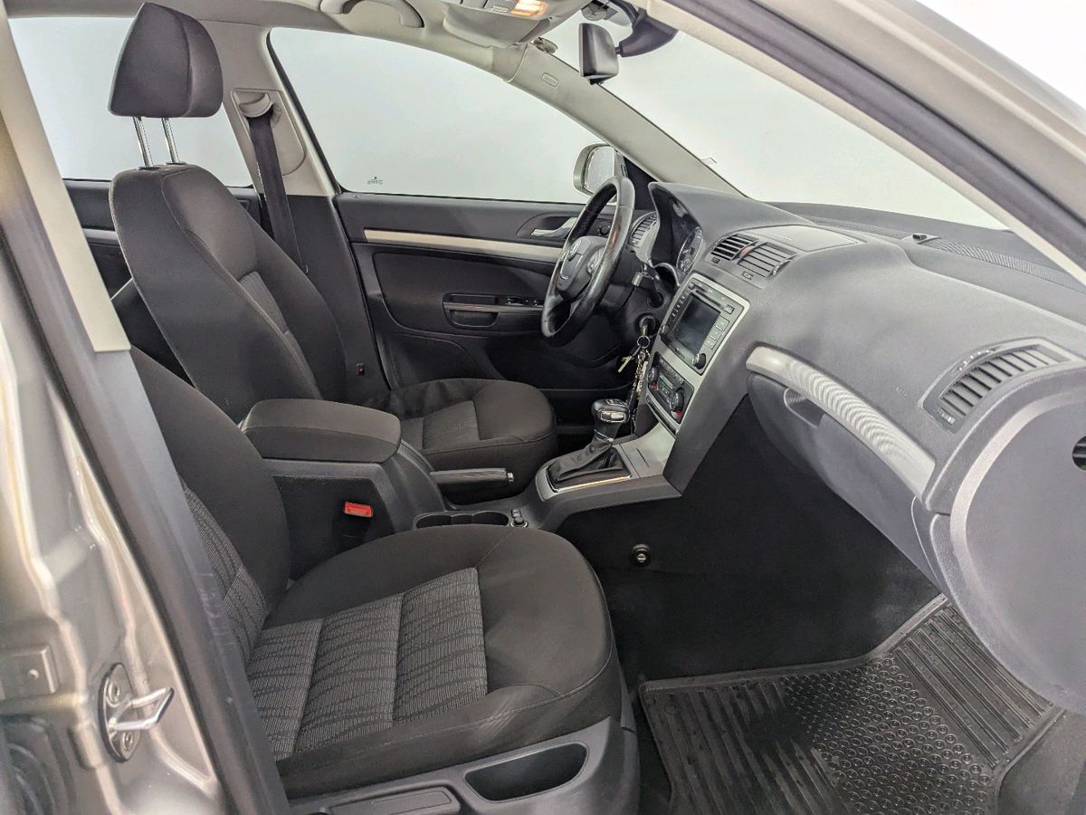 Skoda Octavia Elegance 2012 г.в., 188 000 км.