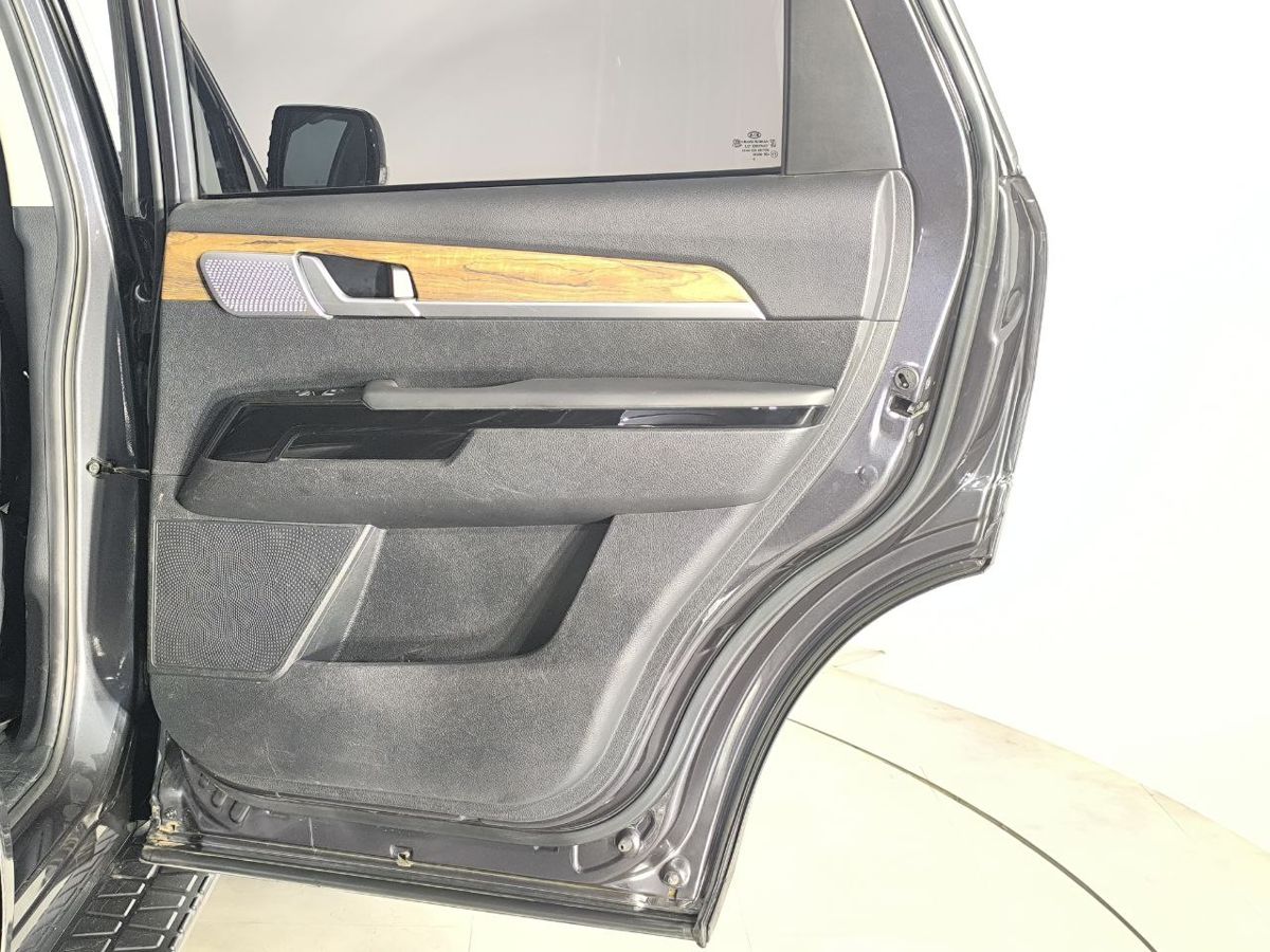 Kia Mohave Luxe (2020-2021) 2021 г.в., 103 930 км.