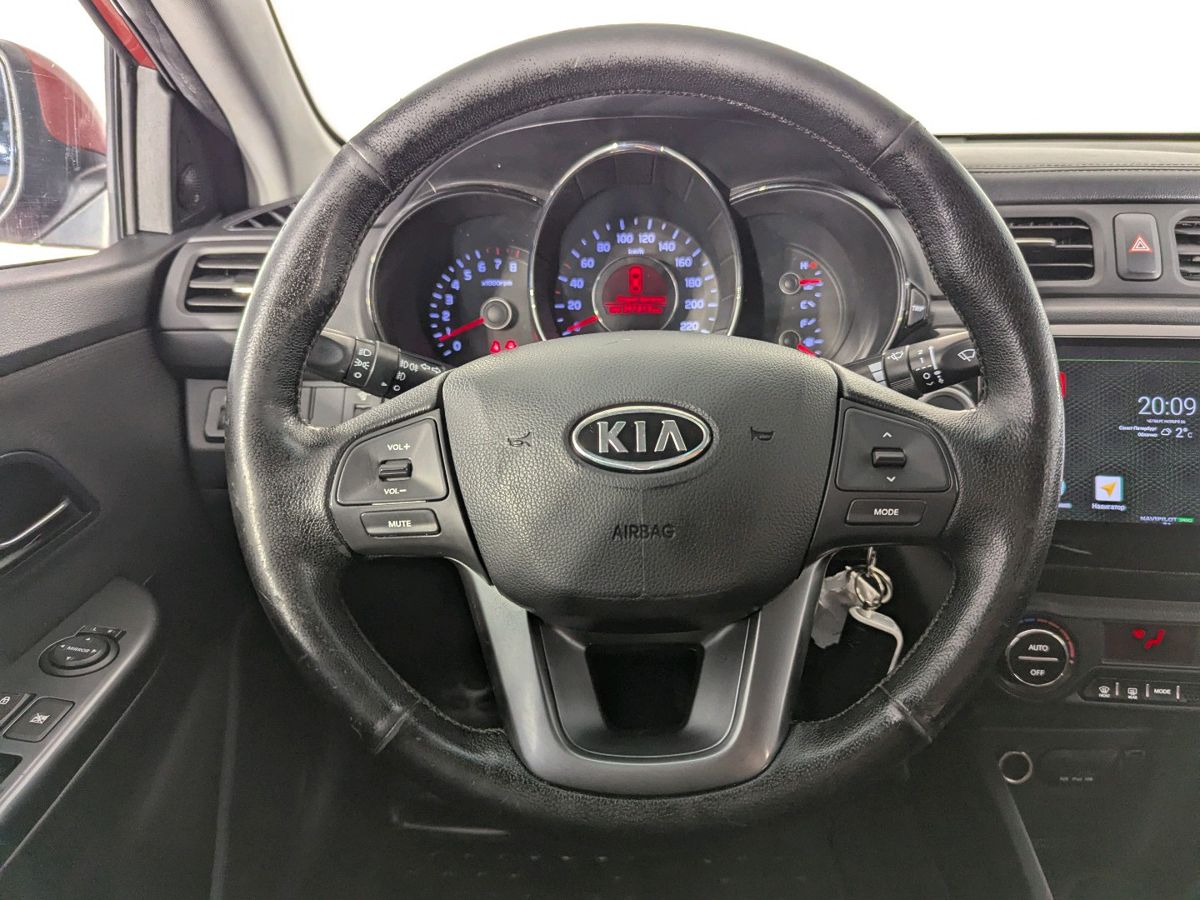 Kia Rio Prestige 2013 г.в., 290 000 км.
