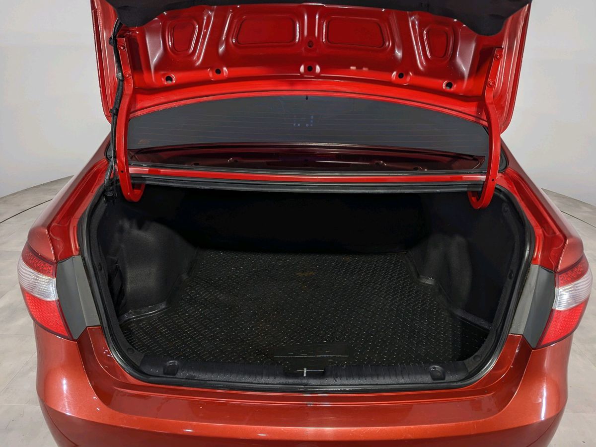 Kia Rio Prestige 2013 г.в., 290 000 км.