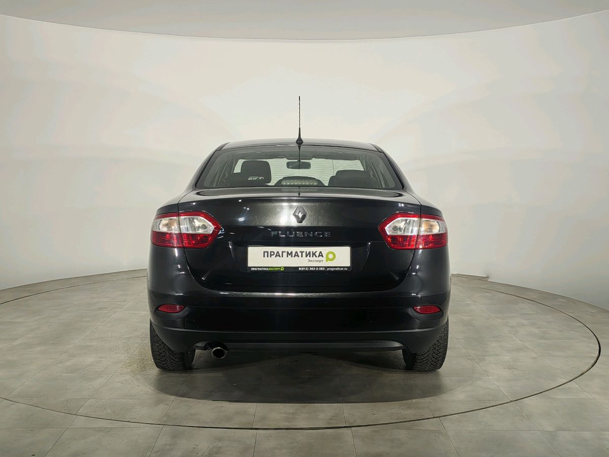 Renault Fluence 999 2013 г.в., 150 000 км.